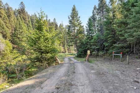 6300 Camas Creek Road