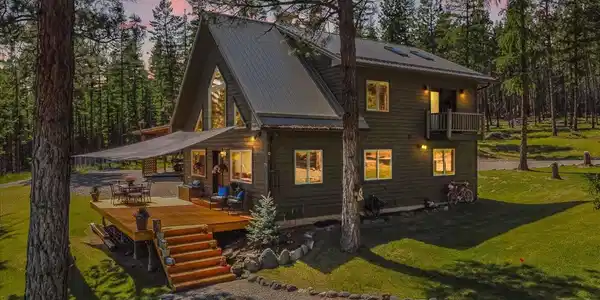 1537 Pomeroy Trail