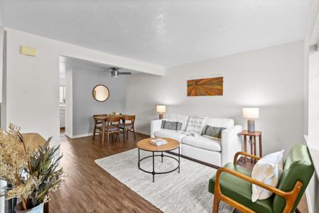 2721 Crystal Court
