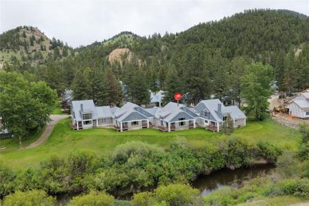 22 Stoney Brook Drive