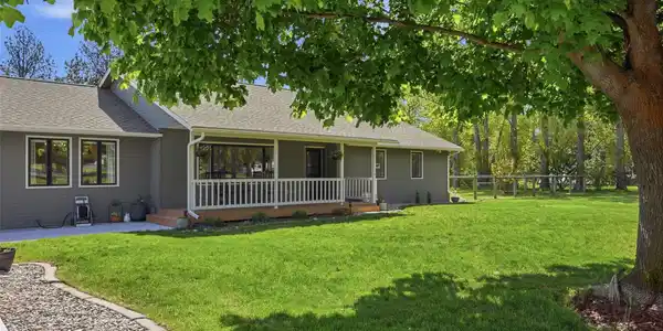 159 Edens Lane