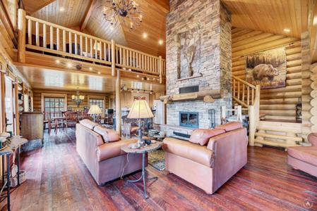 2988 Moose Gulch Road