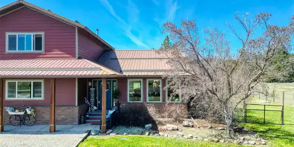 132 Lone Fox Trail