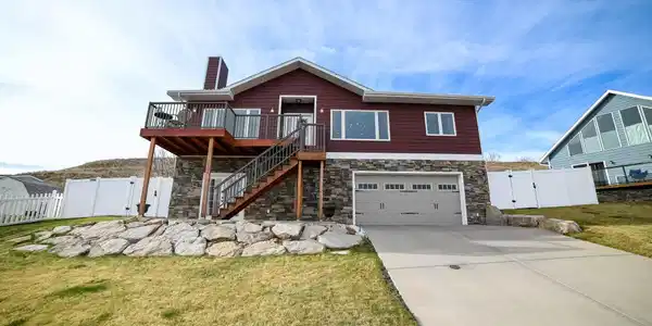 2108 Poplar Drive