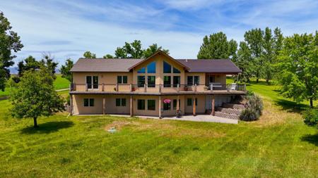 38614 Round Butte Road