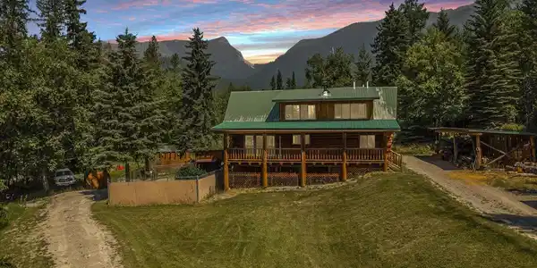 2236 Griffith Creek Road