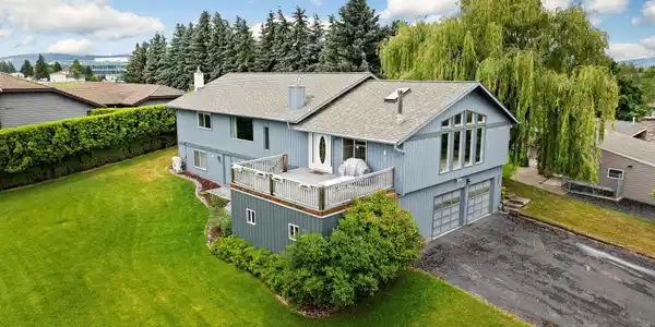 118 Ridgeview Drive