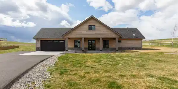 19 Sharptail Place