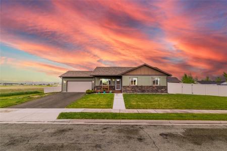 610 Triple Creek Drive