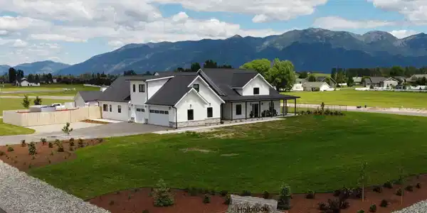 415 Charlotte Peak Drive
