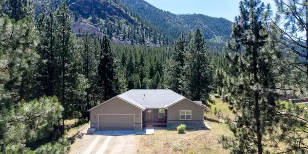 1117 Reardon Lane