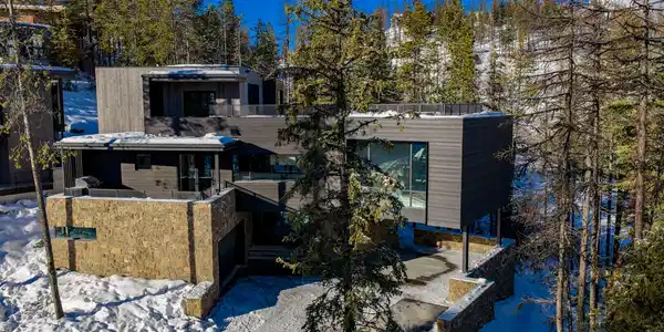 1059 Elk Camp Loop
