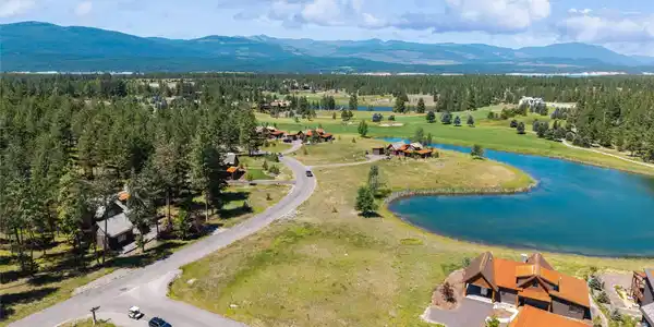 35 Glacier Peaks Road