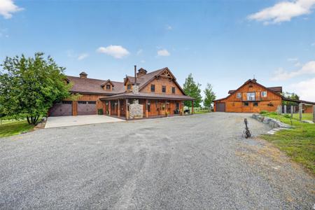 395 Wild West Drive