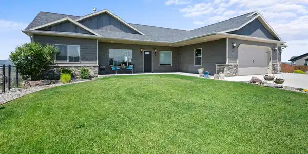 2996 Canyon Ridge Drive