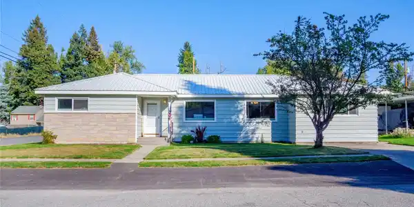 1503 Lolo Avenue