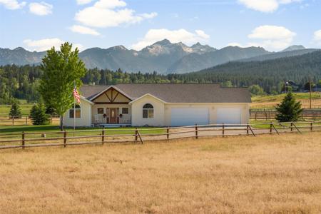 2038 Como Peaks