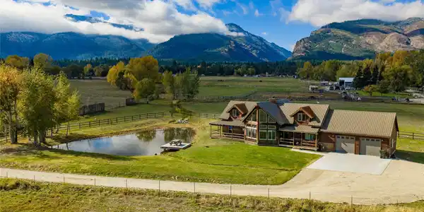 240 Blodgett View Drive