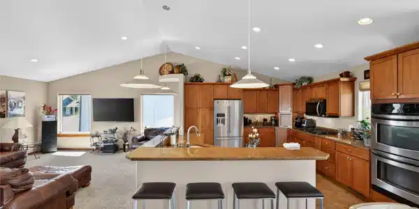 1804 Whispering Ridge Drive