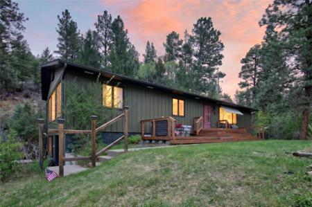 28 Pinecrest Loop