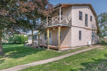 224 Main Street SE