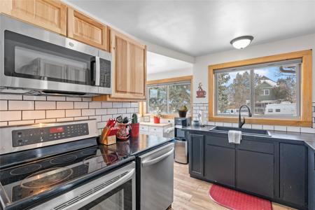 207 N Walnut Street