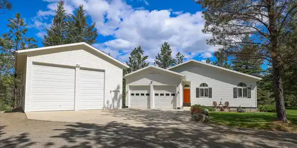 141 Aspen Lane