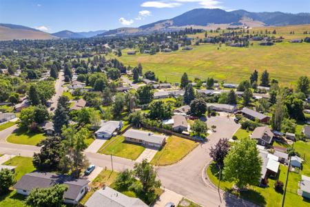 115 Tahoe Drive