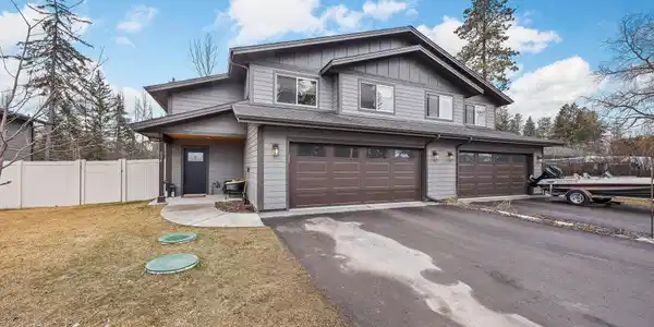 534 E Evergreen Drive