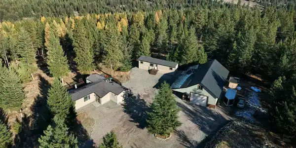 6877 Black Lake Road