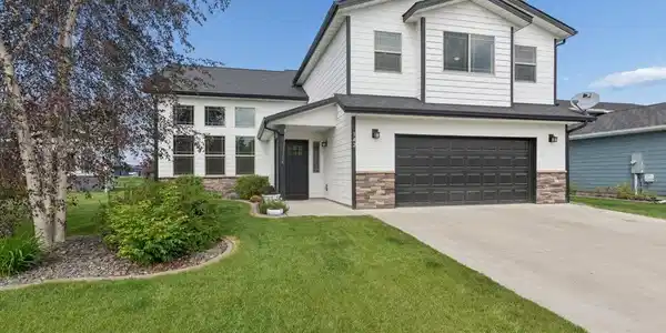 142 Weimar Way
