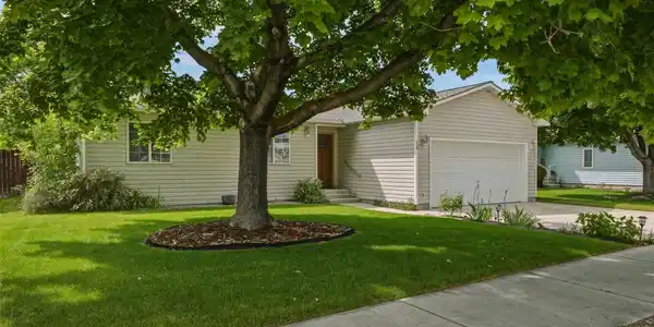 135 Alice Avenue