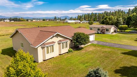 125 & 127 Ponderosa Lane