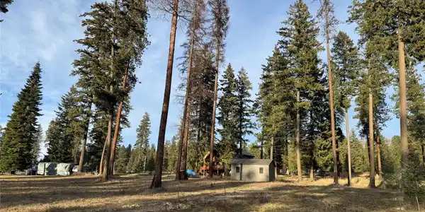 14 Shoreline Drive