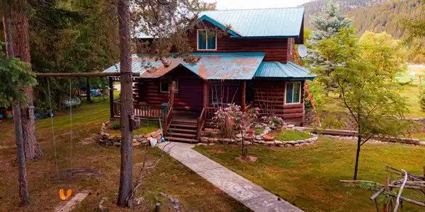 404 Luscher Drive