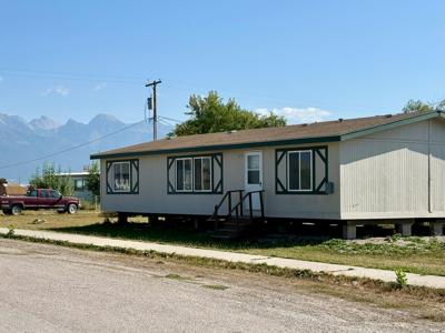 38599 2nd Street W
