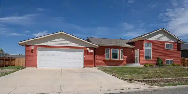 1055 Cardinal Loop