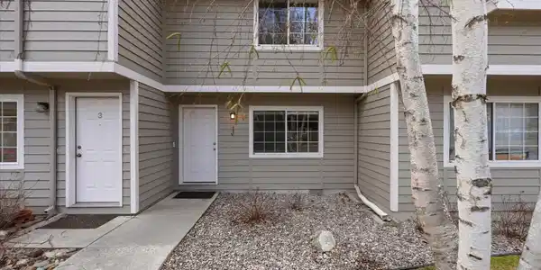 2721 Crystal Court