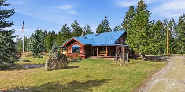 184 Lone Fox Trail