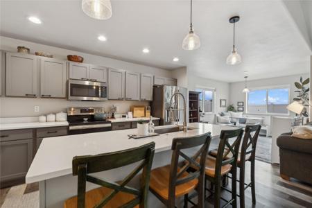 502 Sparrow Road