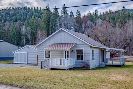 82 Pioneer Road