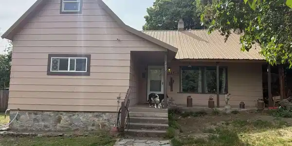 209 Ferry Street