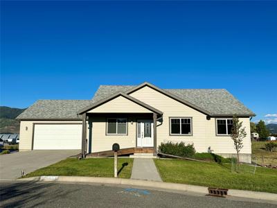 4854 Helene Drive