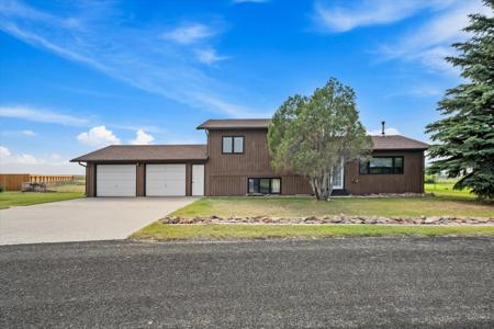 2994 Canal Circle