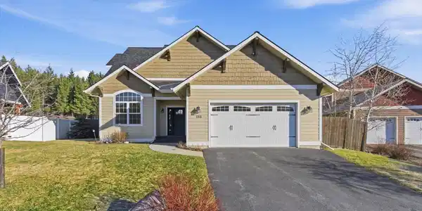 255 Vista Drive
