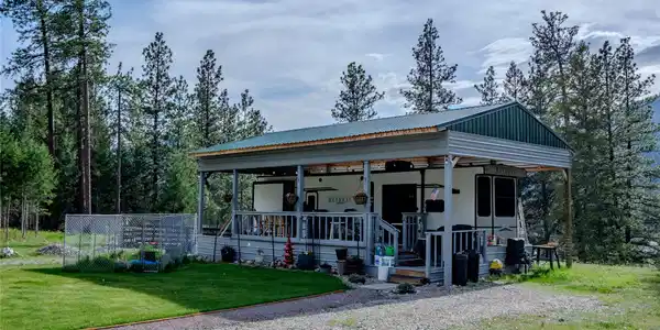 2577 Kootenai River Road