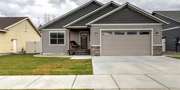 5702 Lonesome Dove Lane
