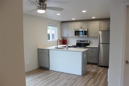 908 2nd Street W