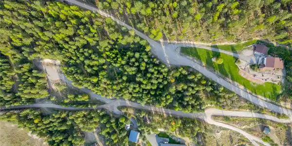 NHN Swede and Obsidian Road