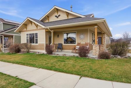 2525 Riata Road